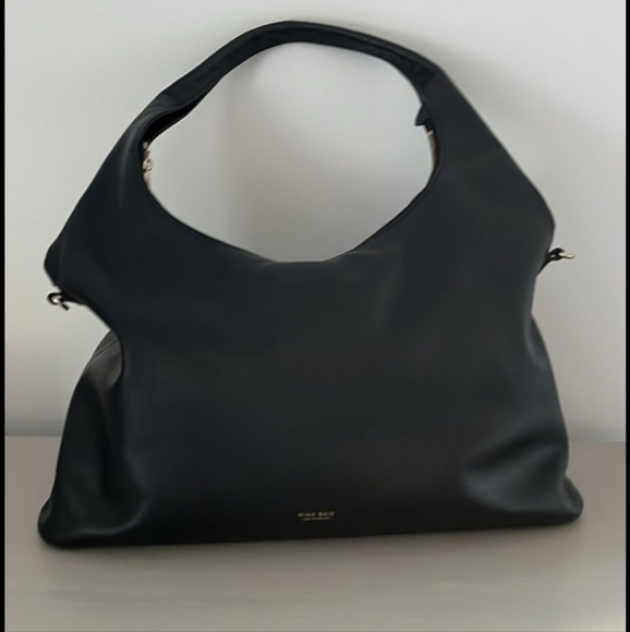 Mina Baie Sienna - Picture 1 of 5